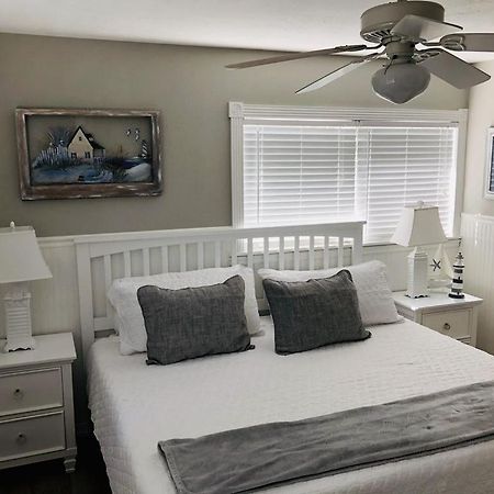 Amazing Beach Getaway Pool Condo By The Beach 브레이든턴비치 외부 사진
